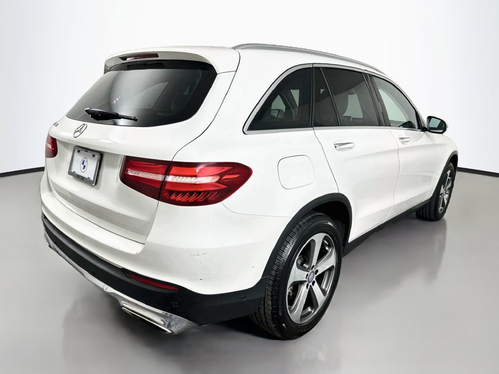 Used 2017 Mercedes-Benz GLC 300 image 5