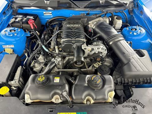 Used 2010 Ford Mustang GT RWD image 35