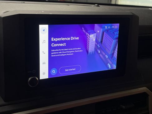 Used 2025 Toyota Tacoma SR image 23