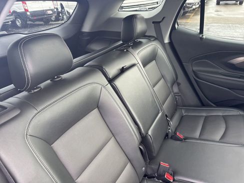 Used 2023 GMC Terrain SLT w/ Elevation Edition image 39
