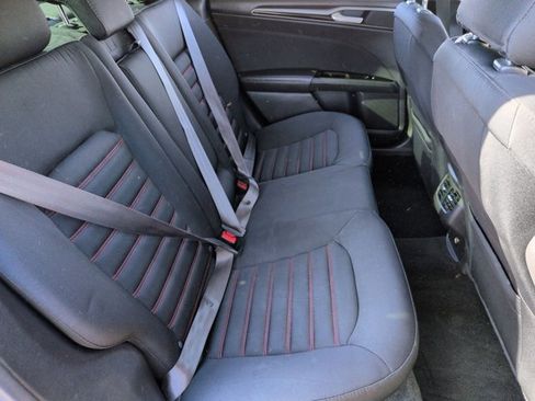 Used 2016 Ford Fusion SE image 20