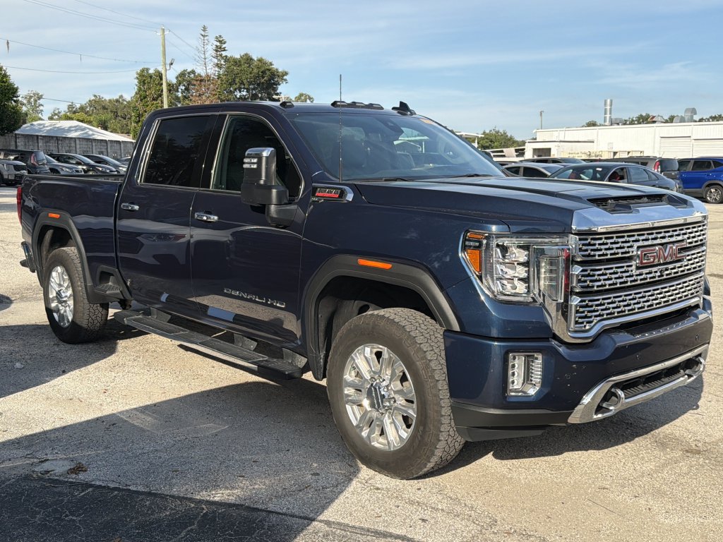 Used 2020 GMC Sierra 2500 Denali w/ Denali Ultimate Package AWD/4WD image 1