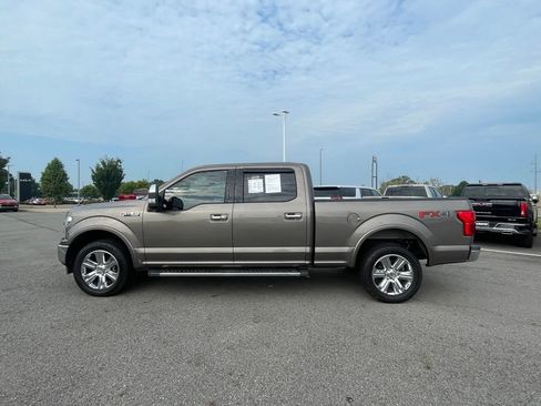 Used 2019 Ford F150 Lariat w/ Equipment Group 502A Luxury AWD/4WD image 4