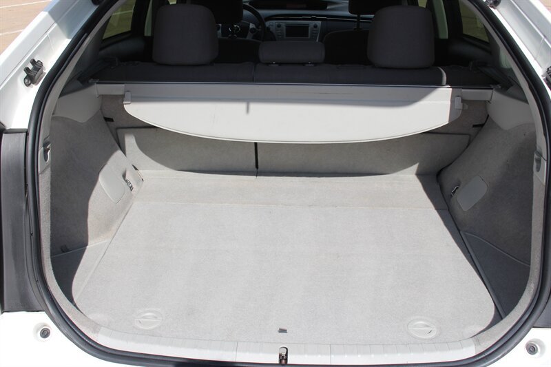 Used 2015 Toyota Prius Three FWD image 10