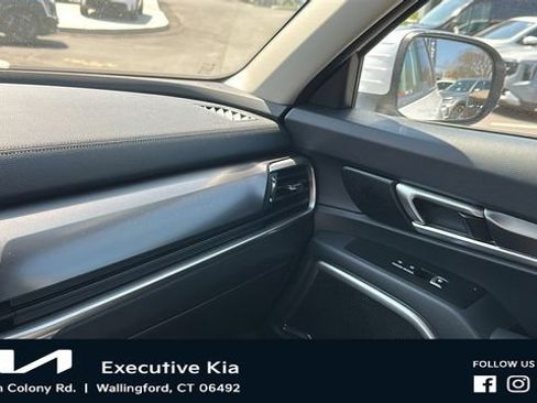 Certified 2025 Kia Telluride S AWD/4WD image 21