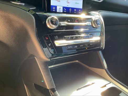 Used 2021 Ford Explorer ST w/ Equipment Group 401A image 61