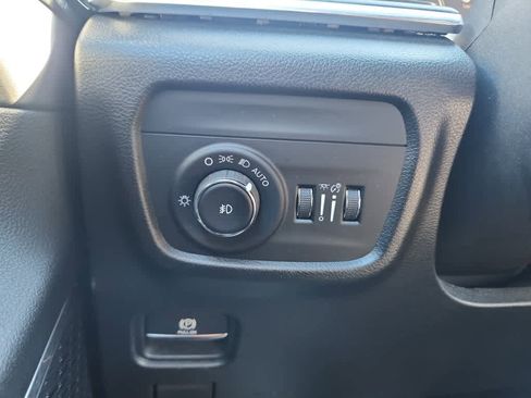 Used 2023 Jeep Grand Cherokee L Overland image 41