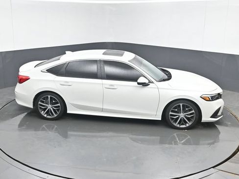 Certified 2024 Honda Civic Touring image 39