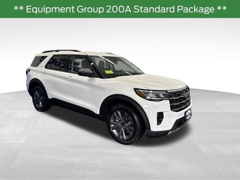 New 2026 Ford Explorer Active AWD/4WD image 3