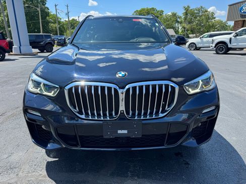 Used 2019 BMW X5 xDrive50i w/ M Sport Package AWD/4WD image 2