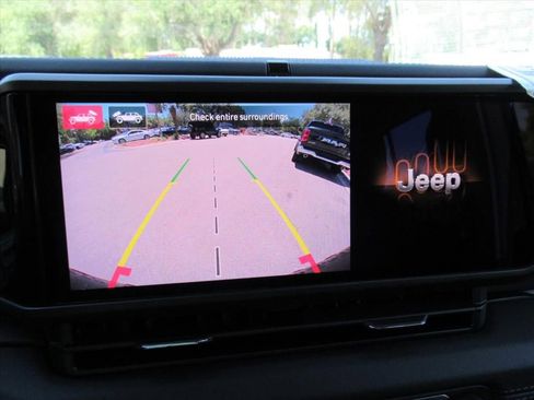 New 2026 Jeep Wrangler Unlimited Rubicon AWD/4WD image 32