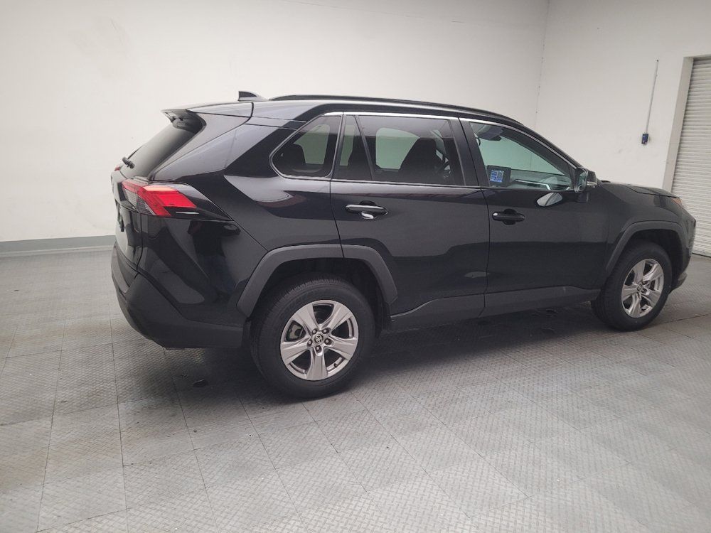 Used 2022 Toyota RAV4 XLE FWD image 10