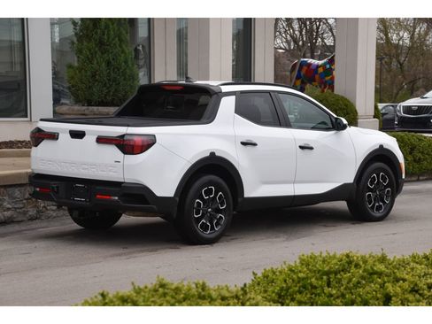 Used 2022 Hyundai Santa Cruz SEL w/ Activity Package image 4