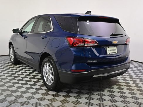 Used 2023 Chevrolet Equinox LT AWD/4WD image 4