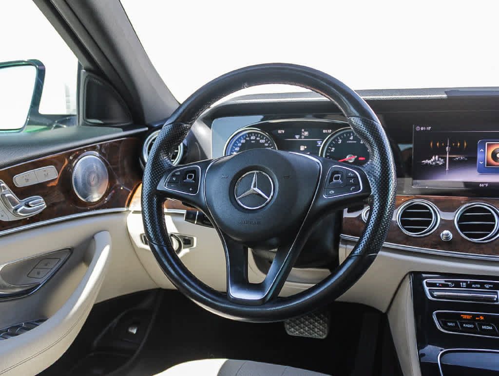 Used 2018 Mercedes-Benz E 300 image 15