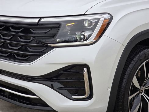 New 2026 Volkswagen Atlas SEL Premium R-Line image 6