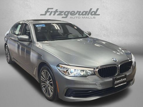 Used 2019 BMW 530e xDrive w/ Premium Package AWD/4WD image 1