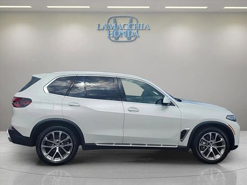 Used 2025 BMW X5 xDrive40i w/ Climate Comfort Package AWD/4WD image 6