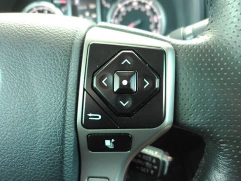 Used 2023 Toyota 4Runner Limited image 40