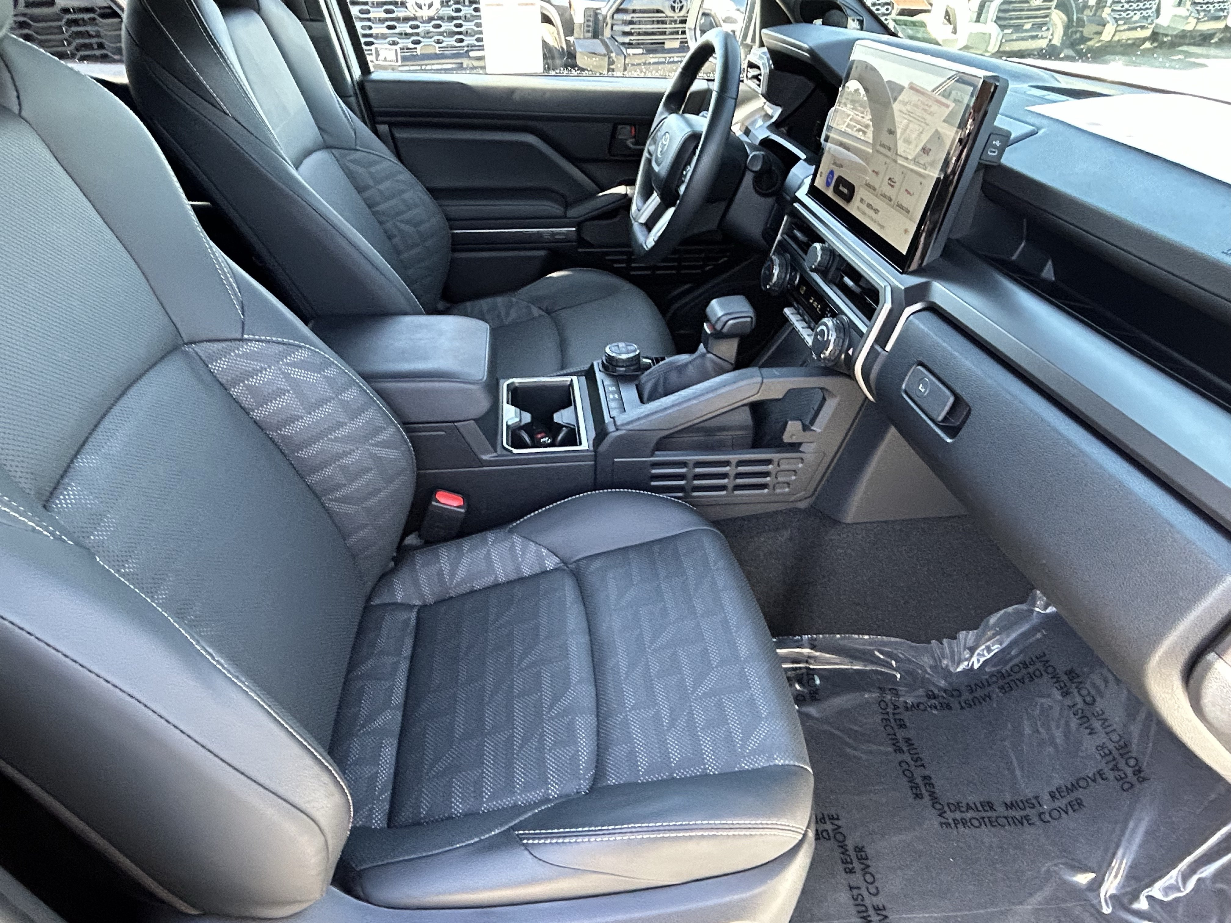 Certified 2025 Toyota 4Runner TRD Off-Road Premium AWD/4WD image 10