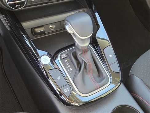 Used 2025 Kia Soul GT-Line w/ GT-Line Technology Package image 23