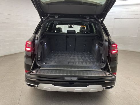 Used 2022 BMW X5 sDrive40i w/ Parking Assistance Package image 25