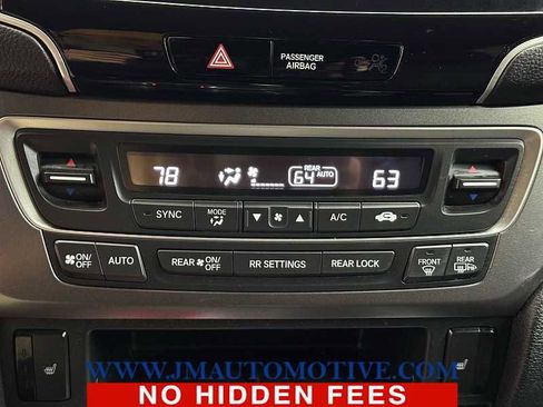 Used 2022 Honda Pilot Sport image 34