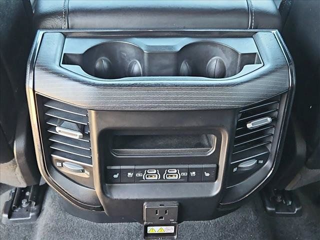 Used 2023 RAM 1500 Limited AWD/4WD image 17