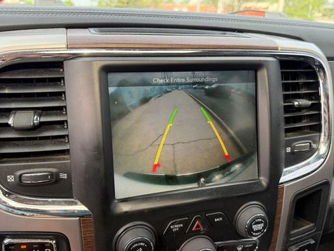 Used 2017 RAM 1500 Laramie w/ Convenience Group image 21