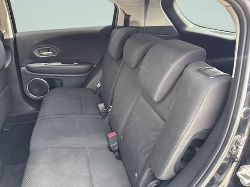 Used 2018 Honda HR-V EX image 27