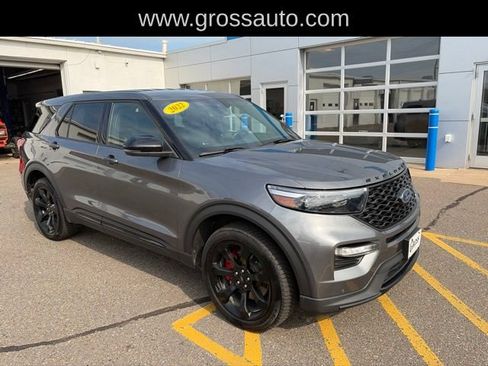 Used 2022 Ford Explorer ST w/ Equipment Group 401A AWD/4WD image 2