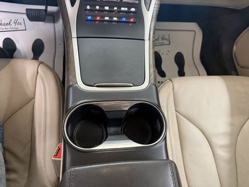 Used 2016 Lincoln MKX Reserve w/ Driver Assistance Package FWD image 20