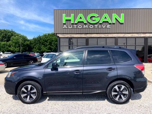 Used 2017 Subaru Forester 2.5i Limited AWD/4WD image 1