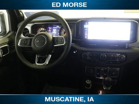 New 2024 Jeep Wrangler Sahara image 20