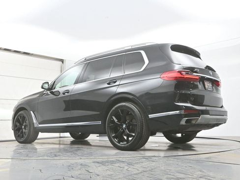 Used 2020 BMW X7 xDrive40i w/ Premium Package image 34