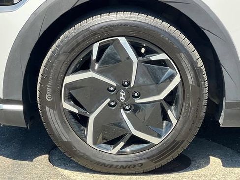 Used 2024 Hyundai Ioniq 5 SEL RWD image 32