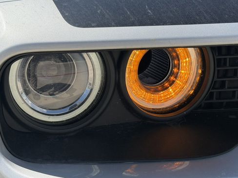 Used 2023 Dodge Challenger R/T Scat Pack RWD image 4