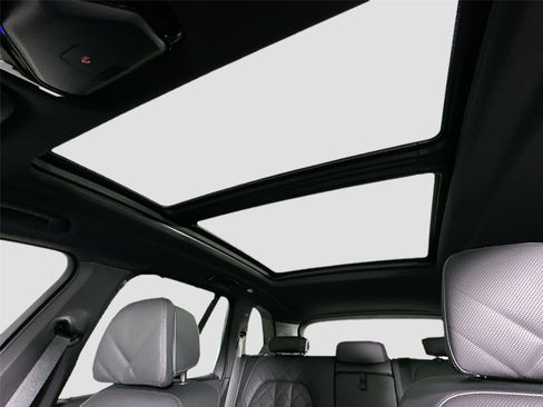 New 2026 BMW X5 M60i w/ Executive Package AWD/4WD image 44