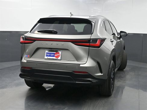 Used 2024 Lexus NX 250 250 Premium image 40