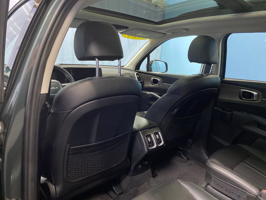 Used 2023 Kia Sorento X-Line EX AWD/4WD image 25