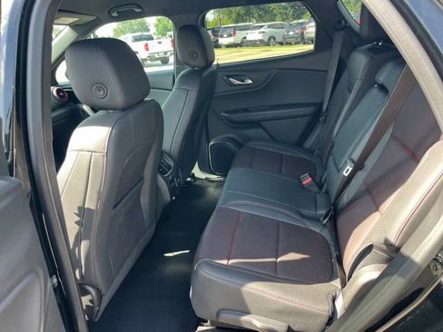 Used 2025 Chevrolet Blazer RS FWD image 29