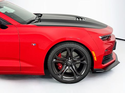 Used 2023 Chevrolet Camaro SS RWD image 40