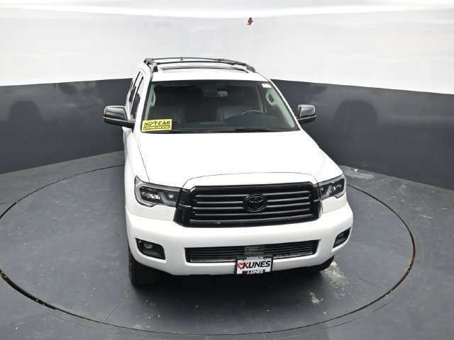 Used 2018 Toyota Sequoia TRD Sport AWD/4WD image 33