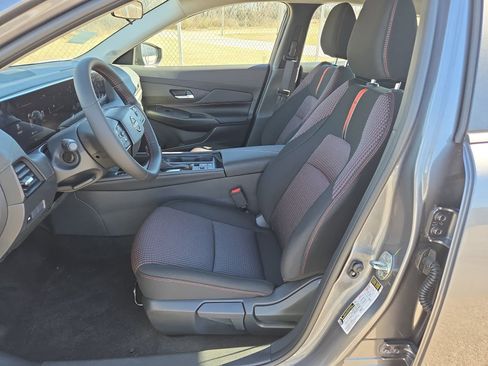 New 2026 Nissan Sentra SR w/ Floor Mat Package image 10