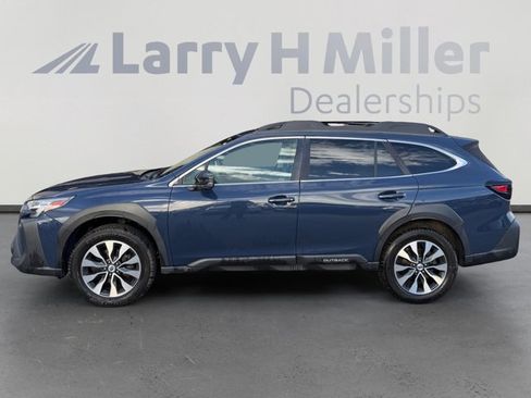 Used 2023 Subaru Outback Limited XT AWD/4WD image 2