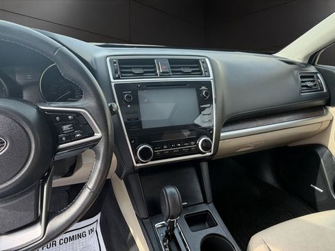 Used 2018 Subaru Outback 2.5i Limited AWD/4WD image 13
