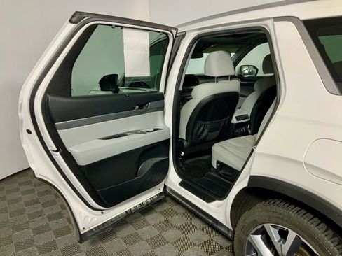 Used 2020 Hyundai Palisade SEL image 30