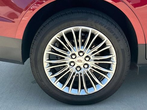 Used 2017 Cadillac XT5 Premium Luxury FWD image 11