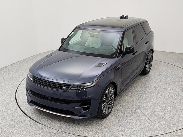 New 2026 Land Rover Range Rover Sport Dynamic SE AWD/4WD image 13