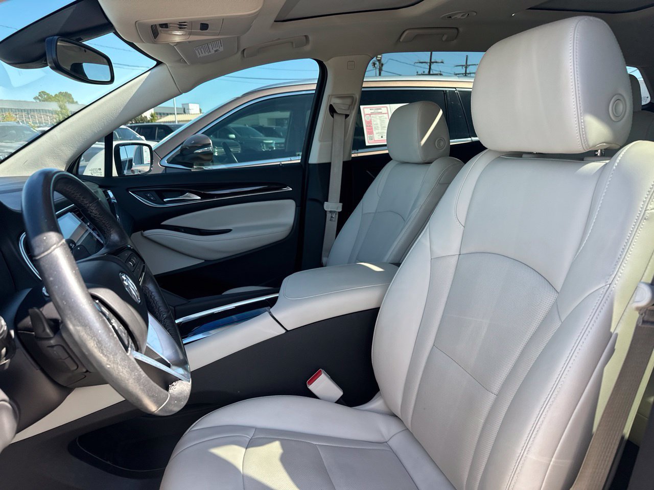 Used 2023 Buick Enclave Essence w/ Experience Buick Package FWD image 8